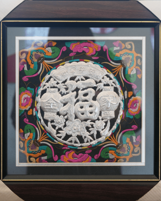 Silver Painting Family Portrait (Style A)