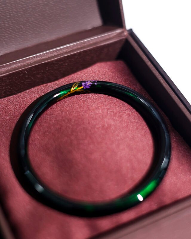 Lacquer Bangle