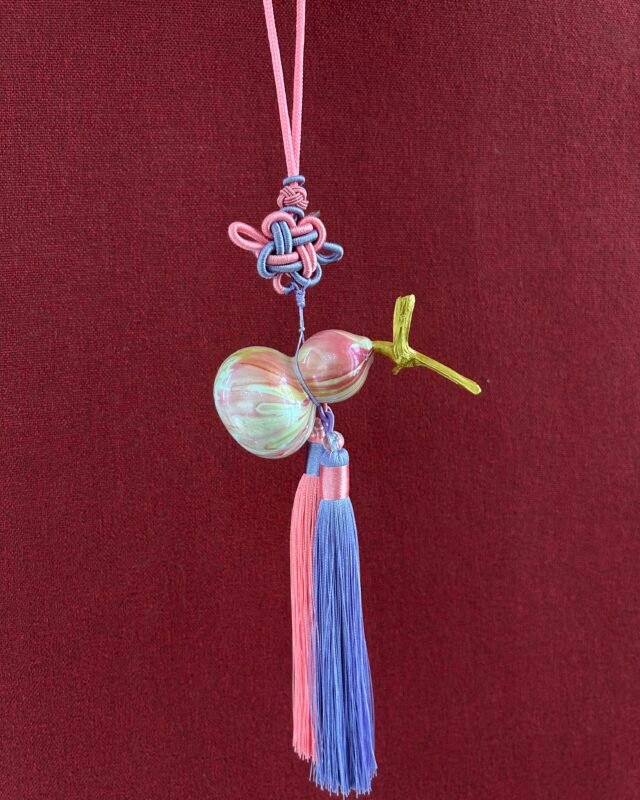 Floating-color Lacquer Gourd Ornament