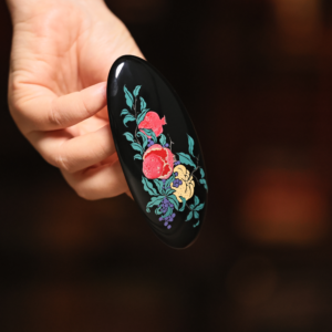 Lacquer Hairclip