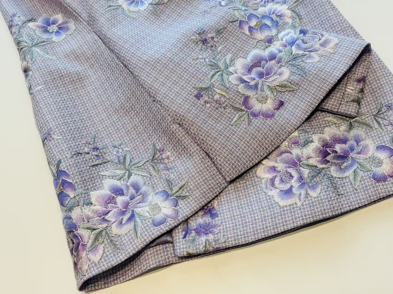 Huajian Xu Su Embroidery Vest - Image 6