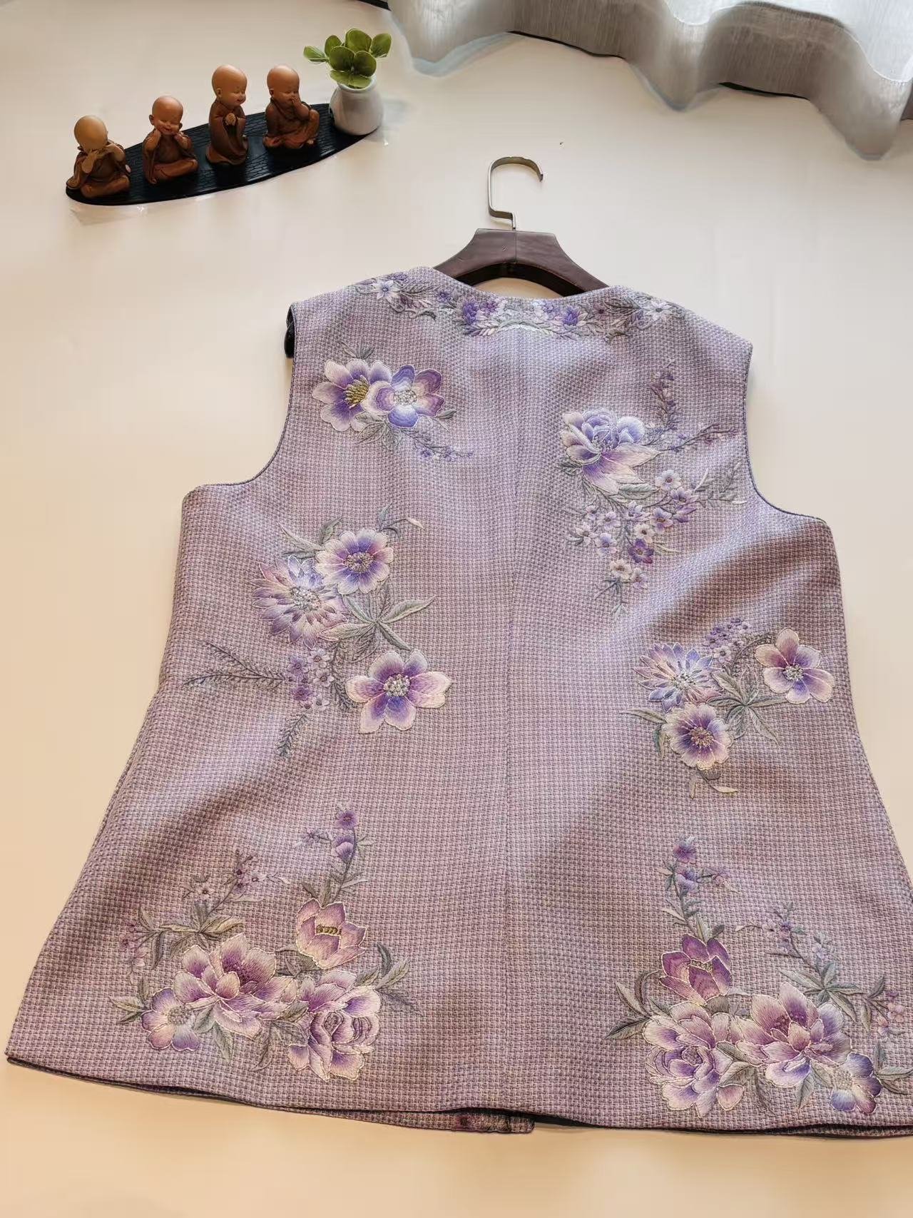 Huajian Xu Su Embroidery Vest - Image 7