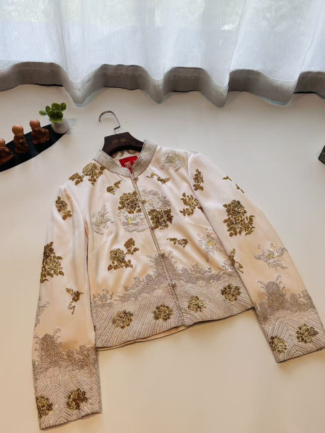 Jianglan Dream Su Embroidery Top - Image 2
